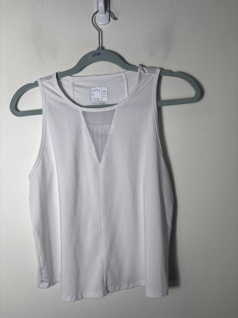 Lucky In Love White Workout Top Sz XS